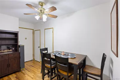 16 Main Street #3V, East Rockaway, NY 11518 - Photo 11