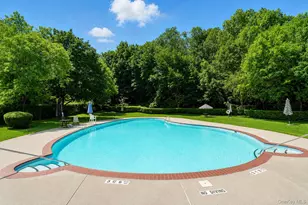 95 Avon Cir, Rye Brook, NY 10573 - Photo 11