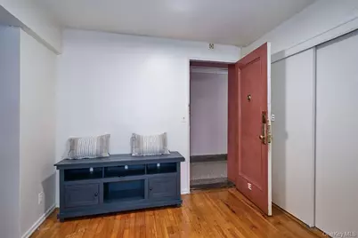 77 Bronx River Road #1E, Yonkers, NY 10704 - Photo 5