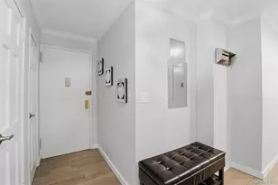 1304 Midland Ave, Yonkers, NY 10704 - Photo 17