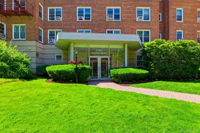 1304 Midland Avenue #A24, Yonkers, NY 10704 - Photo 25