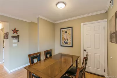 48 Pointe Cir S, Coram, NY 11727 - Photo 11
