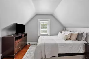 259 Woodlawn Ave, Saint James, NY 11780 - Photo 19