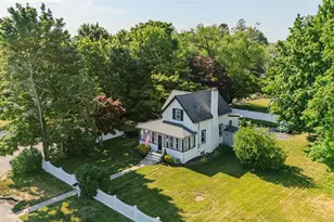 259 Woodlawn Ave, Saint James, NY 11780 - Photo 35
