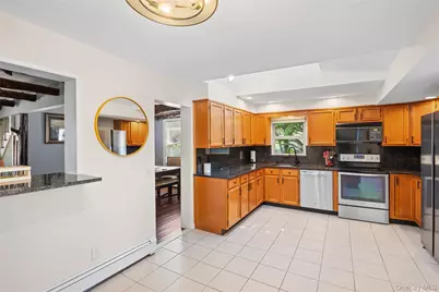 259 Woodlawn Avenue, Saint James, NY 11780 - Photo 13