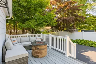259 Woodlawn Ave, Saint James, NY 11780 - Photo 29