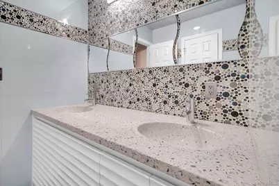 8 Pinehurst Drive, Purchase, NY 10577 - Photo 15