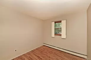 195 Mohawk St, Ronkonkoma, NY 11779 - Photo 9