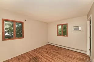 195 Mohawk St, Ronkonkoma, NY 11779 - Photo 11