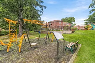 9 Bryant Crescent, White Plains, NY 10605 - Photo 23