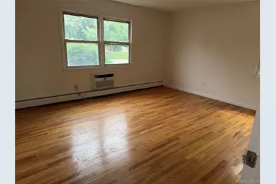 27 Bon Aire Circle #8301, Suffern, NY 10901 - Photo 15