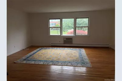27 Bon Aire Circle #8301, Suffern, NY 10901 - Photo 3