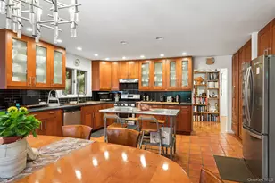 55 Island Creek Rd, Southampton, NY 11968 - Photo 13