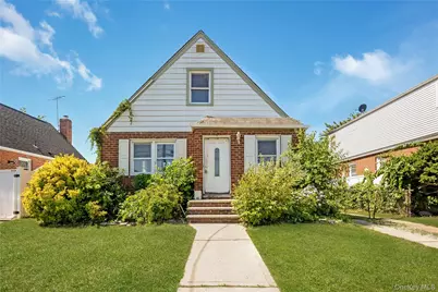 30 Viola Street, Valley Stream, NY 11580 - Photo 1