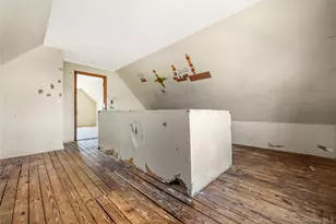 30 Viola St, Valley Stream, NY 11580 - Photo 33