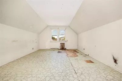 30 Viola Street, Valley Stream, NY 11580 - Photo 31