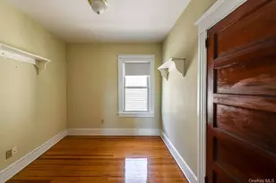38 May St, Poughkeepsie, NY 12603 - Photo 41