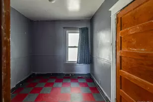 38 May St, Poughkeepsie, NY 12603 - Photo 25
