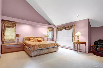 4 Verity Lane W, Roslyn, NY 11576 - Photo 11