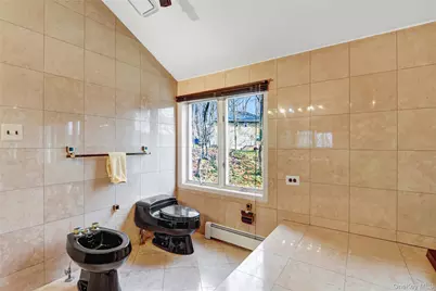 4 Verity Lane W, Roslyn, NY 11576 - Photo 13