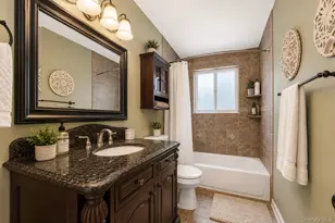 105 Strauss Ave, Selden, NY 11784 - Photo 15