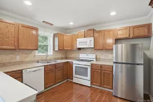 21 Overlook Ave, Beacon, NY 12508 - Photo 9