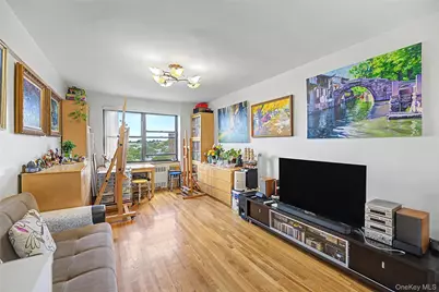 25-34 Union Street #6E, Flushing, NY 11354 - Photo 3