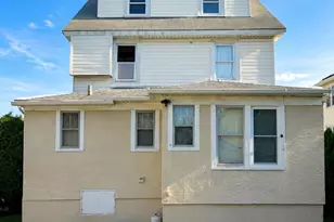 29 Loretta St, Inwood, NY 11096 - Photo 3