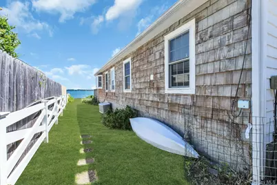 135 Noyack Avenue, Sag Harbor, NY 11963 - Photo 7