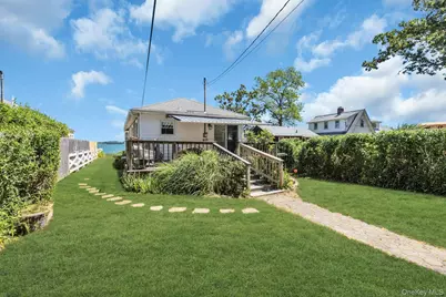 135 Noyack Avenue, Sag Harbor, NY 11963 - Photo 3