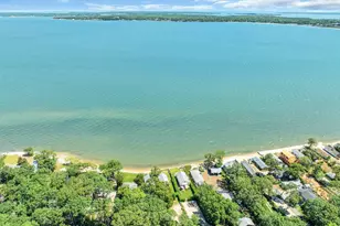 135 Noyack Ave, Sag Harbor, NY 11963 - Photo 33