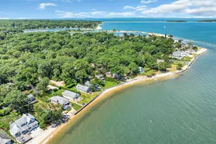 135 Noyack Ave, Sag Harbor, NY 11963 - Photo 29