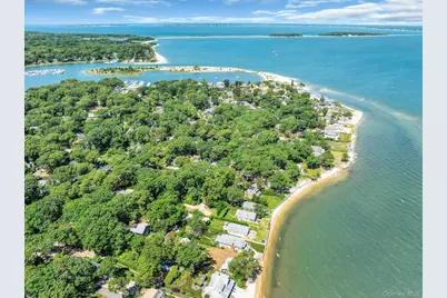 135 Noyack Avenue, Sag Harbor, NY 11963 - Photo 35