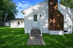 18 Joyce Dr, Riverhead, NY 11901 - Photo 7
