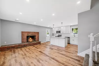18 Joyce Drive, Riverhead, NY 11901 - Photo 9