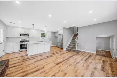 18 Joyce Drive, Riverhead, NY 11901 - Photo 11
