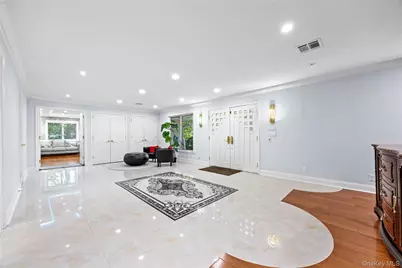 249 Glen Cove Road, Old Westbury, NY 11568 - Photo 5