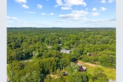 249 Glen Cove Road, Old Westbury, NY 11568 - Photo 35