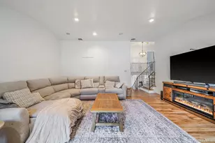 95 Walnut St, Lake Grove, NY 11755 - Photo 11