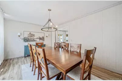 95 Walnut Street, Lake Grove, NY 11755 - Photo 5