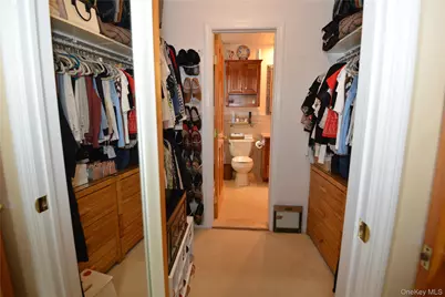 2698 Rosebud Avenue, Merrick, NY 11566 - Photo 25