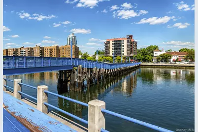 2550 E 11th Street, Brooklyn, NY 11235 - Photo 5