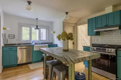 388-390 Wittenberg Road, Bearsville, NY 12409 - Photo 17