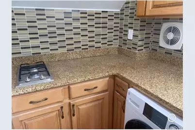 110 Echo Avenue, New Rochelle, NY 10801 - Photo 9
