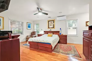 1-05 Park Ln, Douglaston, NY 11363 - Photo 17