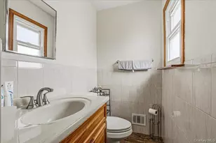 161-33 92nd St, Howard Beach, NY 11414 - Photo 15