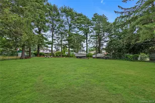 15 St Johns Pl, West Babylon, NY 11704 - Photo 13