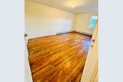 106-12 156th Street #3rd Fl, Jamaica, NY 11433 - Photo 11