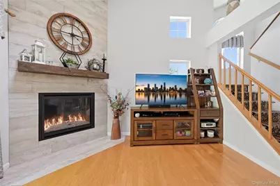 129 Farm House Court #129, Manorville, NY 11949 - Photo 15
