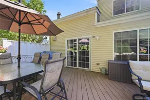 129 Farm House Ct, Manorville, NY 11949 - Photo 29